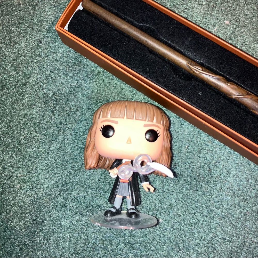 Hermione Harry Potter wand Funko